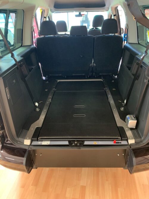 VW Caddy Maxi 2.0 102ps - Image 5
